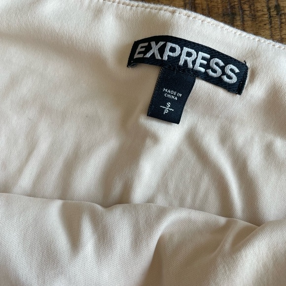 Express Aztec sequin mini skirt - Picture 3 of 6